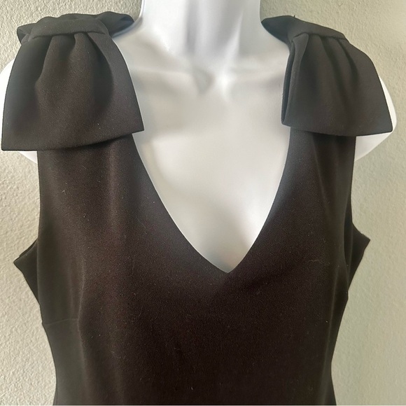 TAHARI Elegant Little Black Cocktail Dress Womens size 8 Timeless Classic - Picture 3 of 7